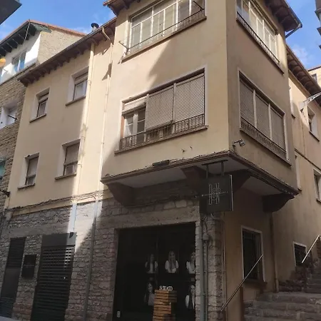 Amplio Piso En Casa Historica En Primera Planta 아파트