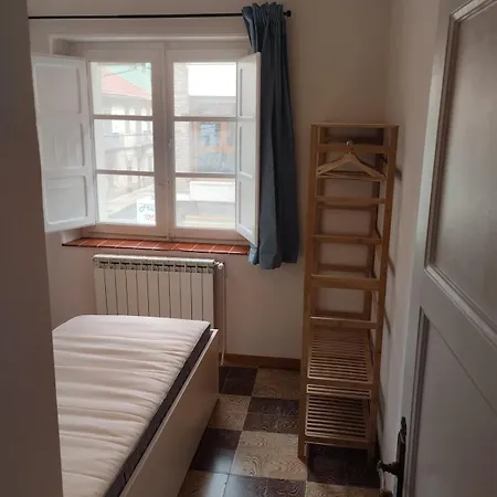 Amplio Piso En Casa Historica En Primera Planta