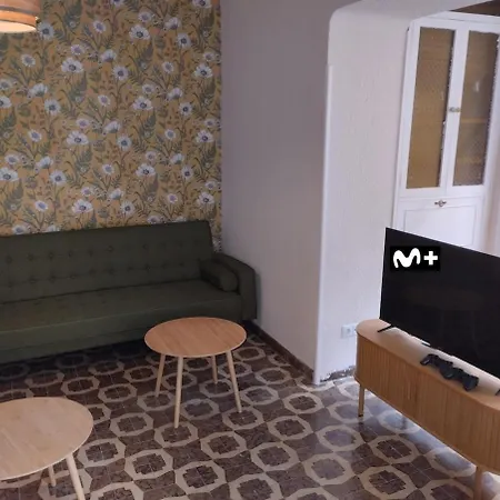 Amplio Piso En Casa Historica En Primera Planta Sabiñánigo