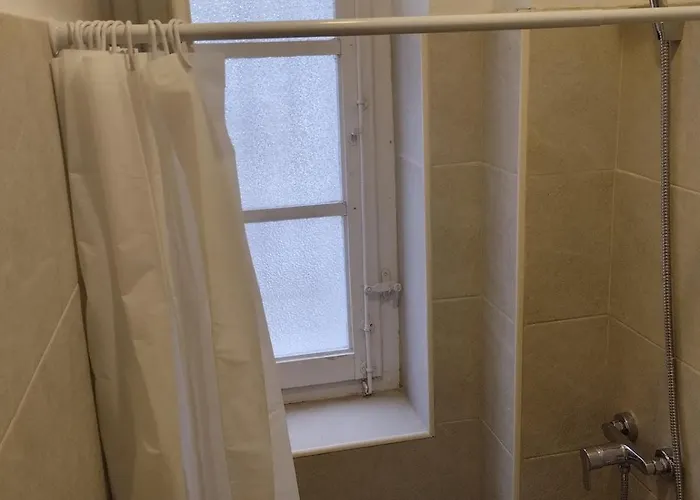 Amplio Piso En Casa Historica En Primera Planta Lägenhet Sabiñánigo