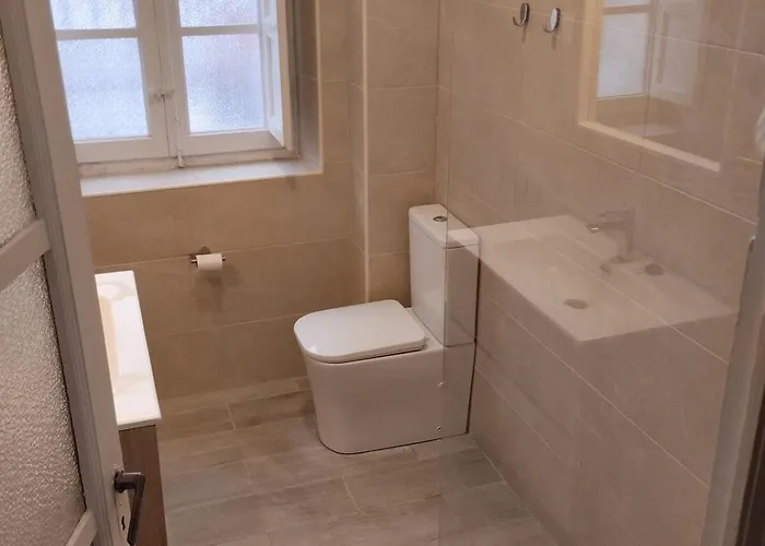 Amplio Piso En Casa Historica En Primera Planta Lägenhet Sabiñánigo