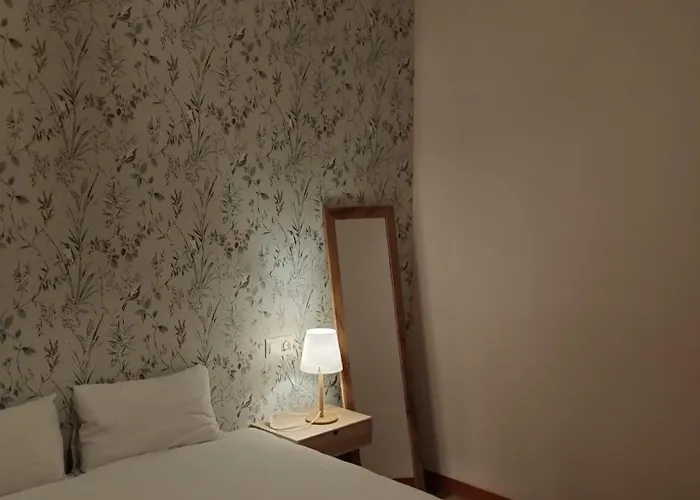 Lägenhet Amplio Piso En Casa Historica En Primera Planta *