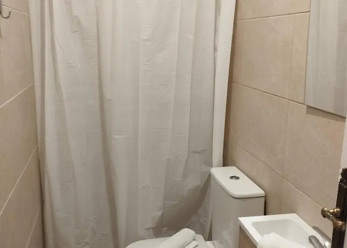 Amplio Piso En Casa Historica En Primera Planta Lägenhet *